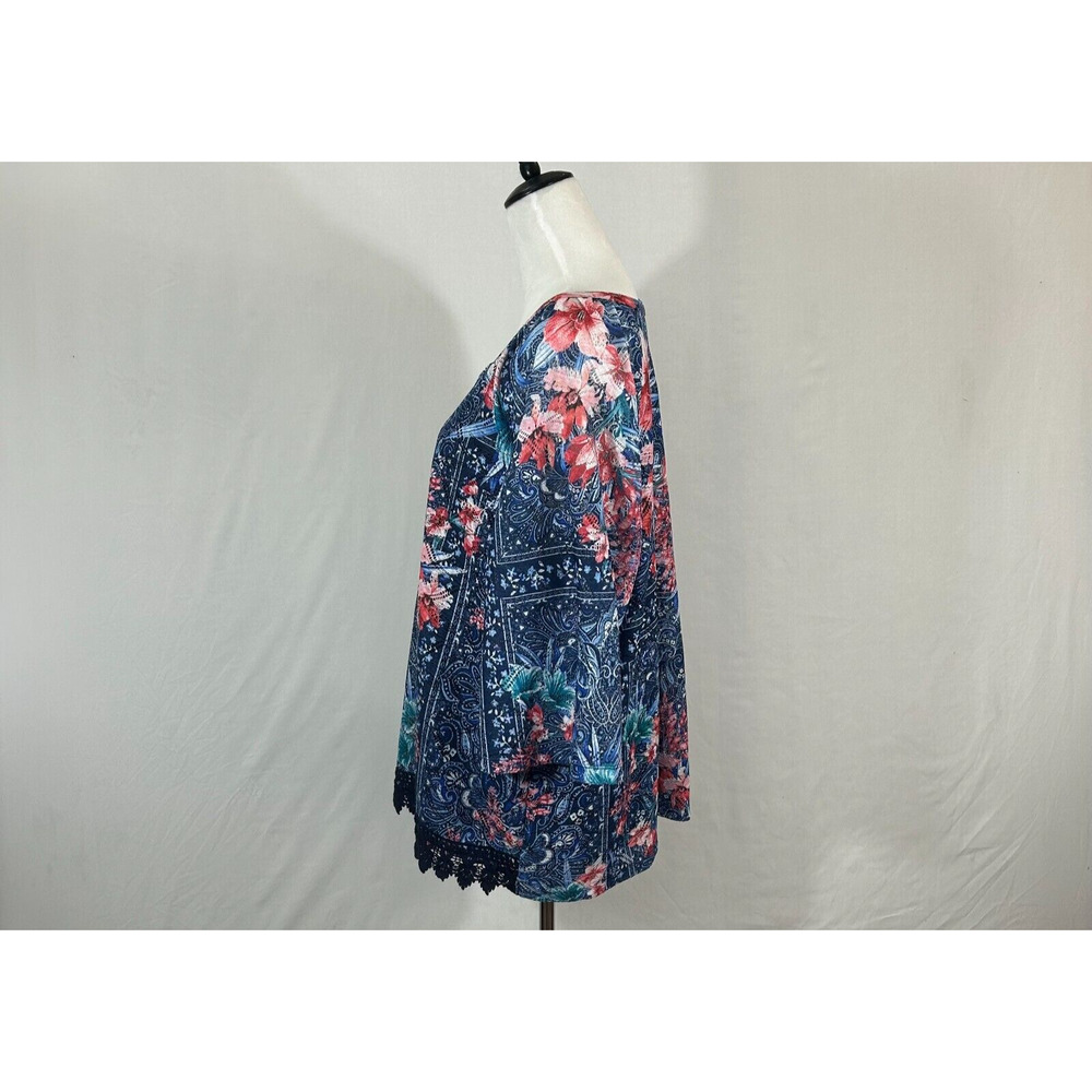 CJ Banks Top Womens 1X Blue Pink Floral Crochet‎ Trim Split Neck Career Blouse - Picture 5 of 10